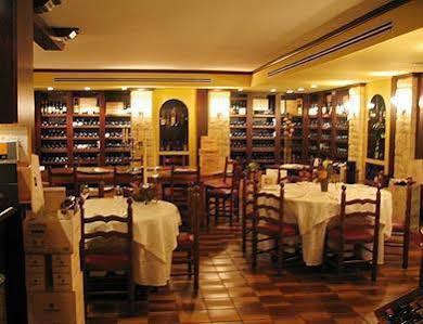Hotel Ristorante Giordano Cavernago Екстер'єр фото